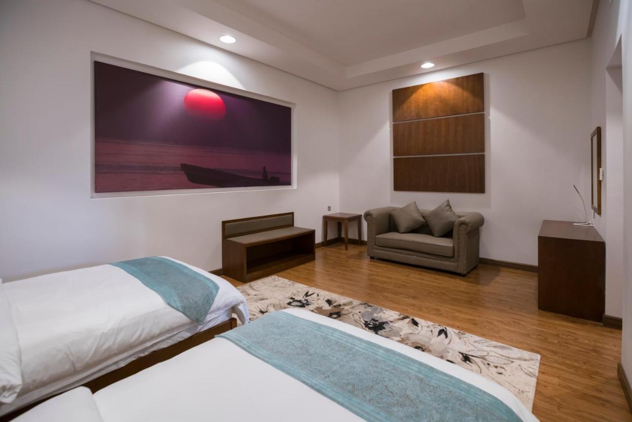 Asahalah Farm Pool Villas Seeb Eksteriør bilde