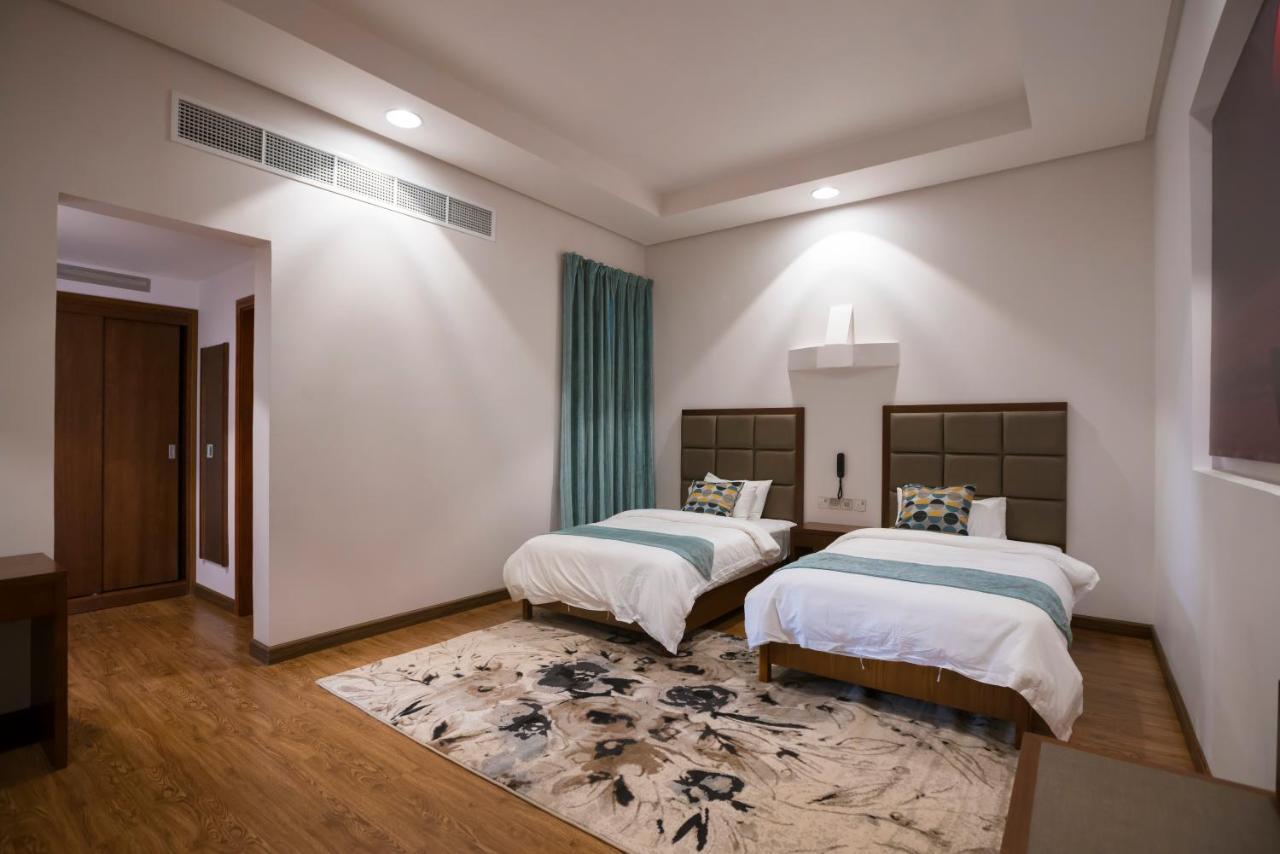 Asahalah Farm Pool Villas Seeb Eksteriør bilde